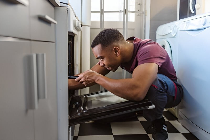 Oven & Stove repair in Brownsville